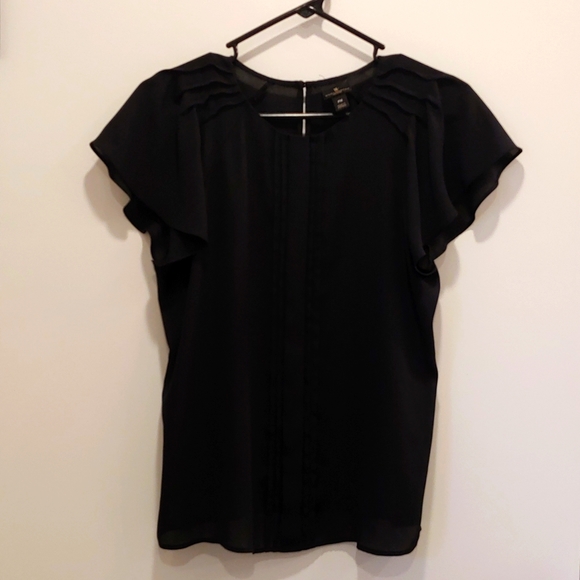 Worthington Black ruffle top size Petite Medium. - Picture 1 of 9